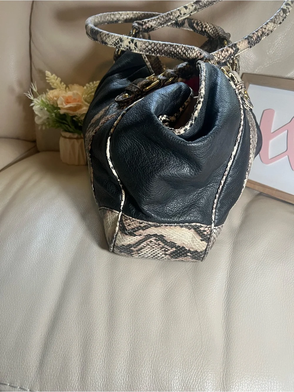 Fortuna Valentino Large Satchel Bag